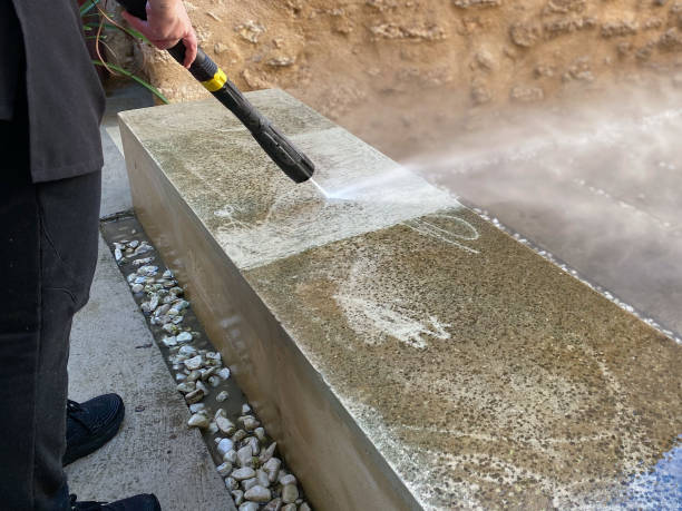 Why Choose Our Certified Pressure Washing Experts for Your Project Needs in Lake Kerr, FL?